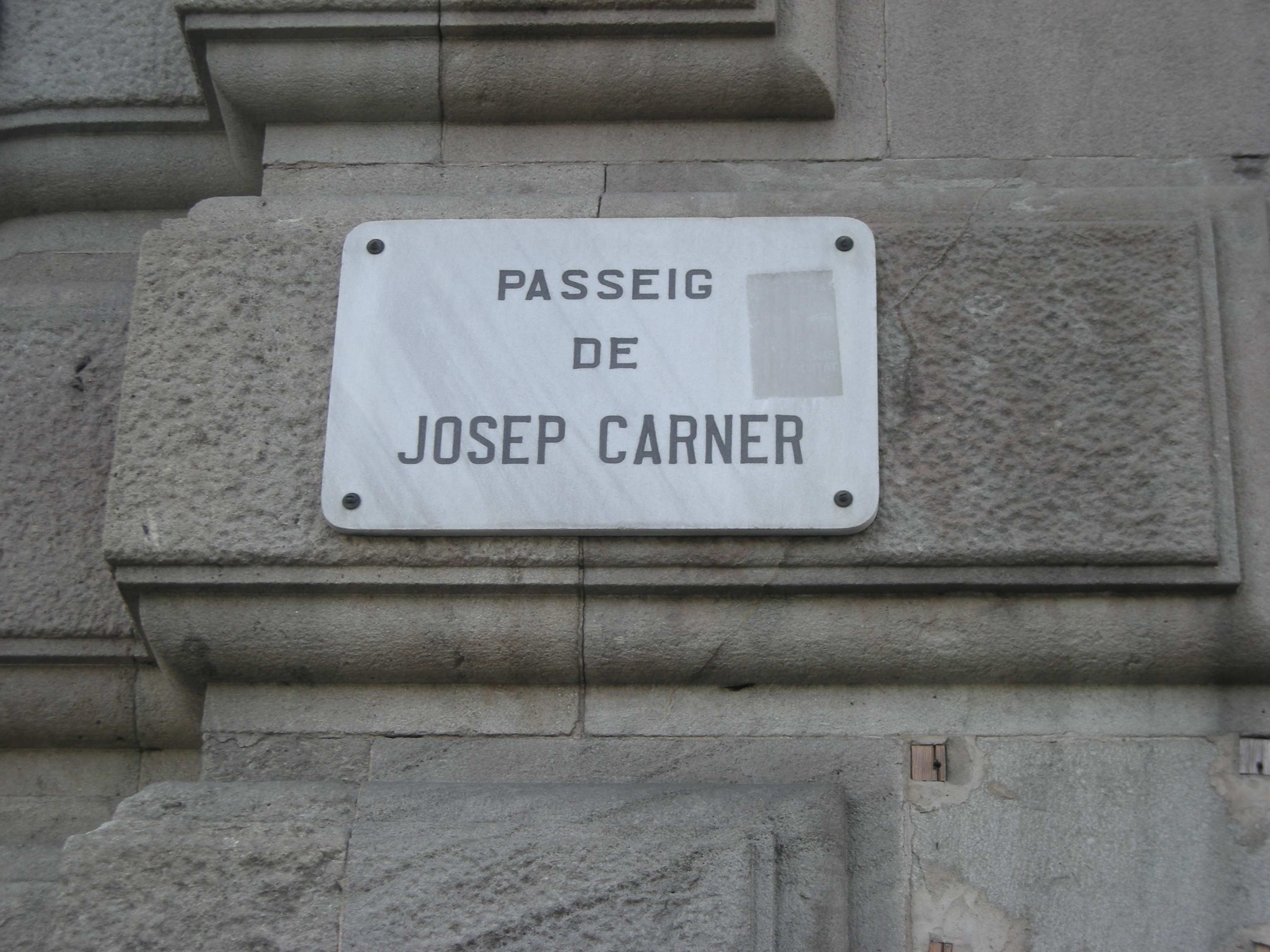 Placa del Paseo de Josep Carner
