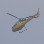 12 mayo 2009, Helicóptero amarillo tocando las narices.